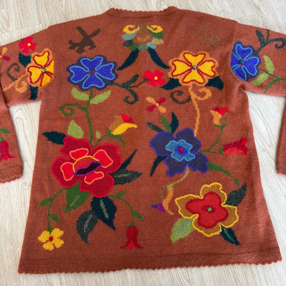 Floral Embroidered Sweater - Multicolor - Picture 6 of 6